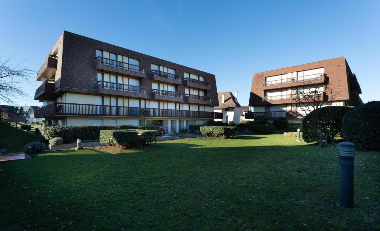 Bord De Mer C.L.S Deauville Benerville-sur-Mer Ngoại thất bức ảnh